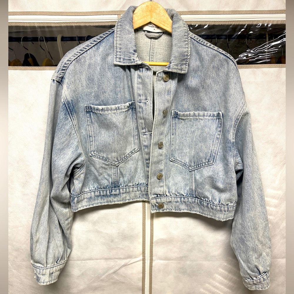 Cropped Denim Jacket - women’s medium